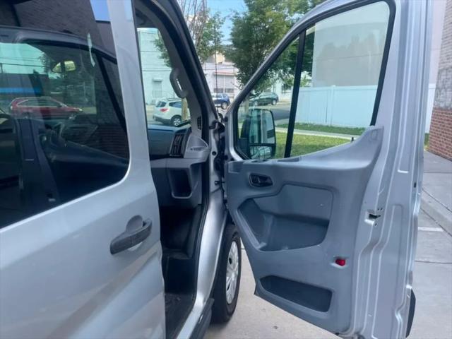 2017 Ford Transit Medium Roof w/Sliding Side Door w/LWB