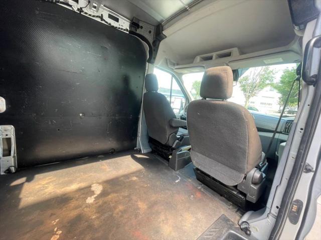 2017 Ford Transit Medium Roof w/Sliding Side Door w/LWB
