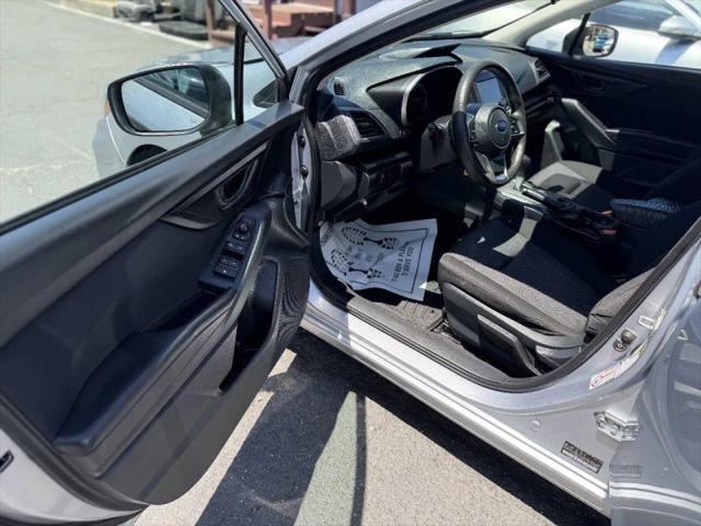 2019 Subaru Impreza 2.0i Premium