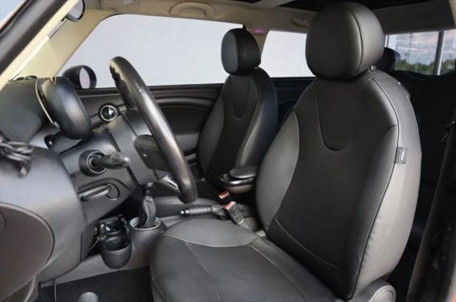 2011 MINI Cooper Cooper