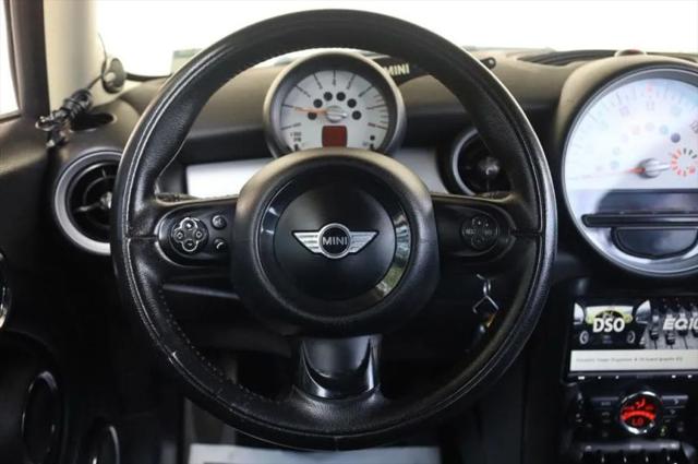 2011 MINI Cooper Cooper