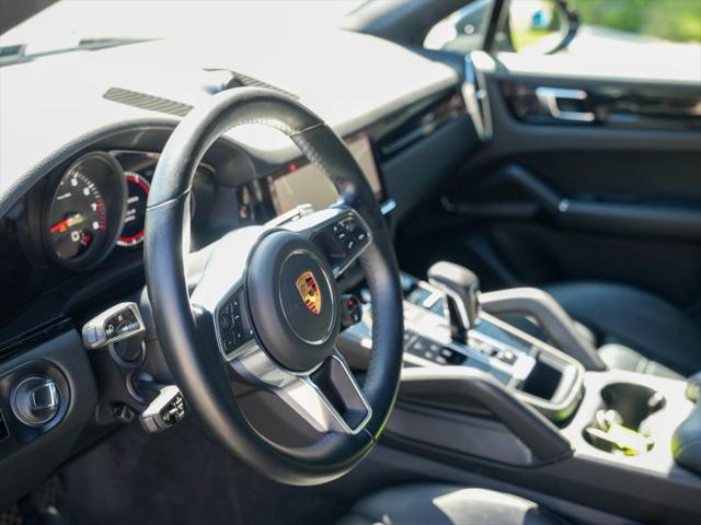 2021 Porsche Cayenne Base