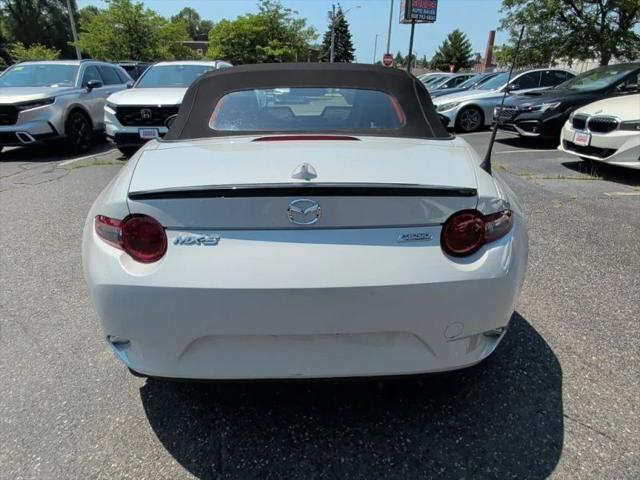 2016 Mazda MX-5 Club