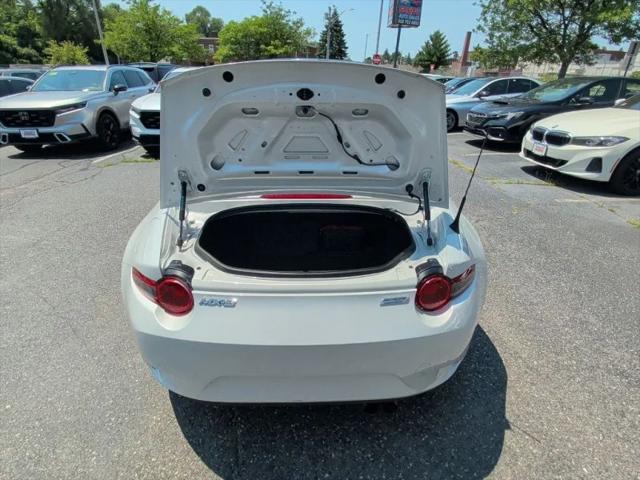 2016 Mazda MX-5 Club