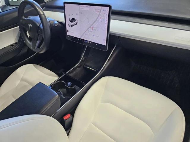 2019 Tesla Model 3 Standard Range