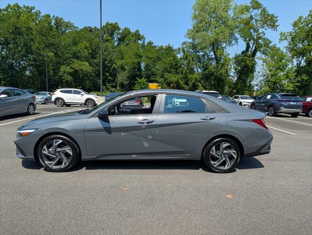 2025 Hyundai Elantra SEL Sport 2025 Hyundai Elantra SEL Sport
