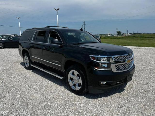 2019 Chevrolet Suburban LT for sale in Waterloo, IL