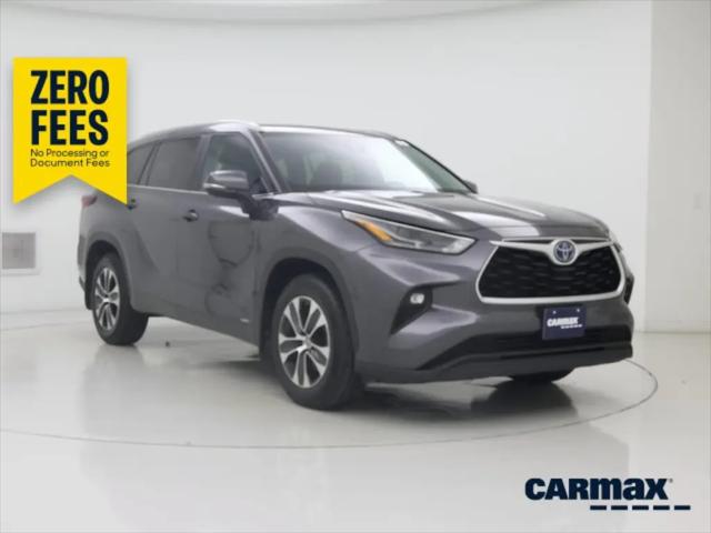 2024 Toyota Highlander Hybrid XLE for sale in San Antonio, TX