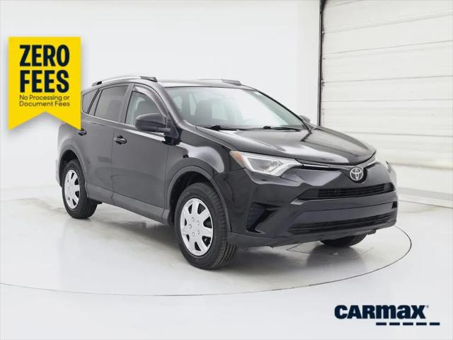 2018 Toyota RAV4 LE for sale in Houston, TX