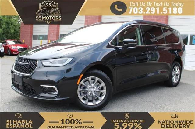 2022 Chrysler Pacifica Touring L AWD for sale in Dumfries, VA