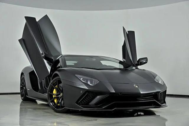 2018 Lamborghini Aventador LP 740-4 S-MATTE BLACK WRAP-FULL EXHAUST! for sale in Joliet, IL