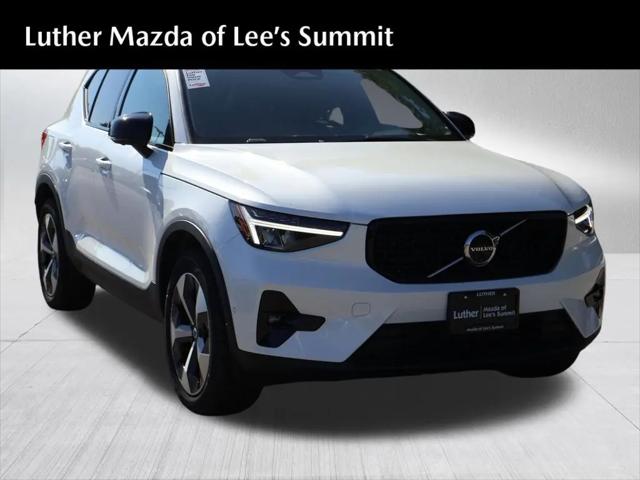 2024 Volvo XC40 B5 Plus Dark Theme for sale in Lee's Summit, MO