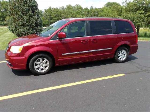 2011 Chrysler Town & Country Touring for sale in Tremont, IL