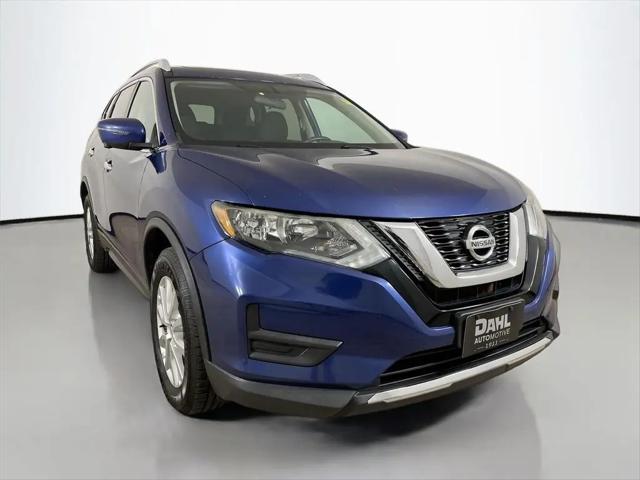 2017 Nissan Rogue SV for sale in La Crosse, WI