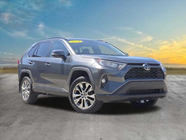 2021 Toyota RAV4 XLE Premium for sale in Toledo, OH