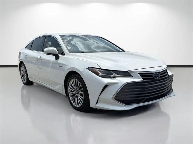 2019 Toyota Avalon Hybrid Limited for sale in Tampa, FL