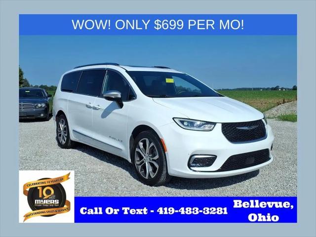 2025 Chrysler Pacifica Pinnacle AWD for sale in Bellevue, OH