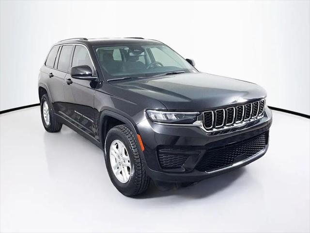 2023 Jeep Grand Cherokee Laredo 4x2 for sale in Grand Prairie, TX