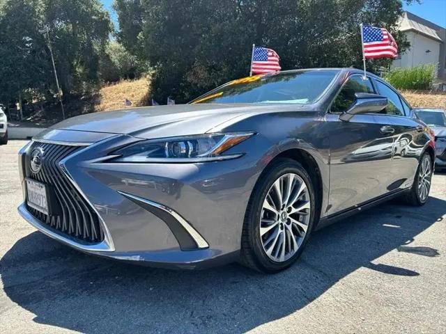 2019 Lexus ES 300h Base for sale in Santa Clarita, CA