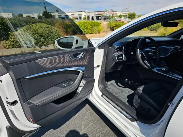 2025 Audi A7 Premium Plus 55 TFSI quattro S tronic