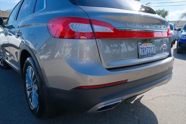 2016 Lincoln MKX Select