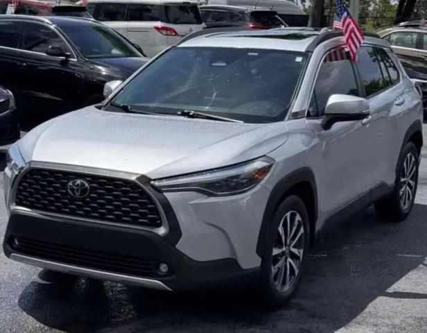 2023 Toyota Corolla Cross XLE for sale in Deerfield Beach, FL
