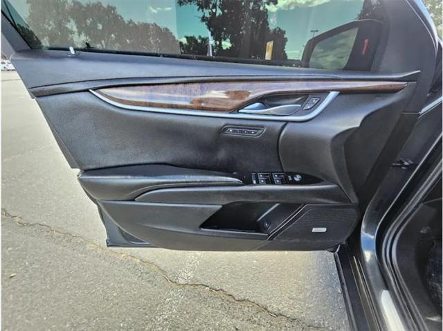 2013 Cadillac XTS Luxury