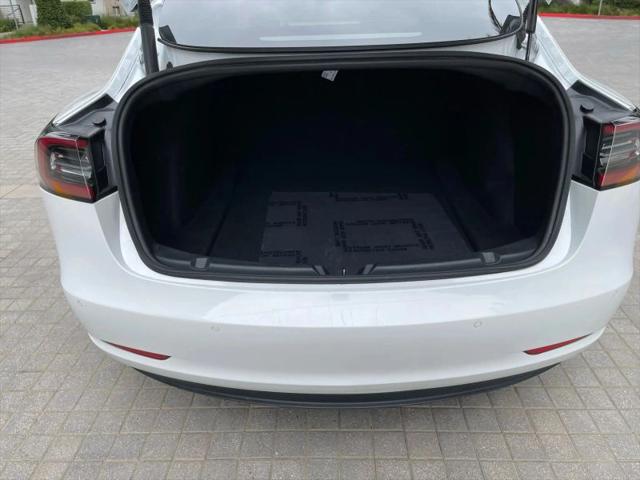 2021 Tesla Model 3 Standard Range Plus Rear-Wheel Drive
