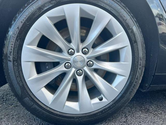 2017 Tesla Model S 75D