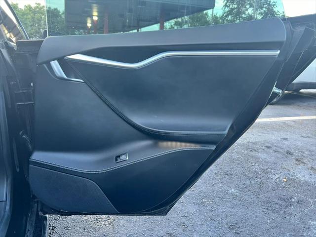 2017 Tesla Model S 75D