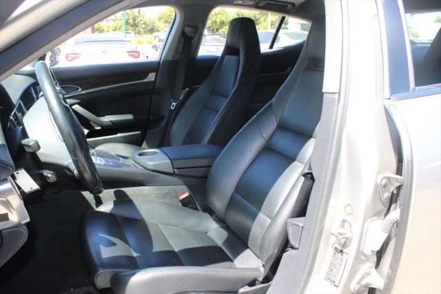 2012 Porsche Panamera 4