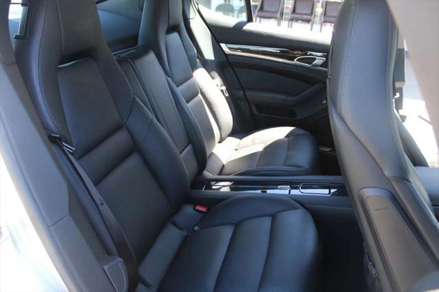2012 Porsche Panamera 4