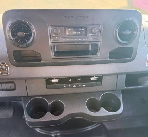 2021 Freightliner Sprinter High Roof I4