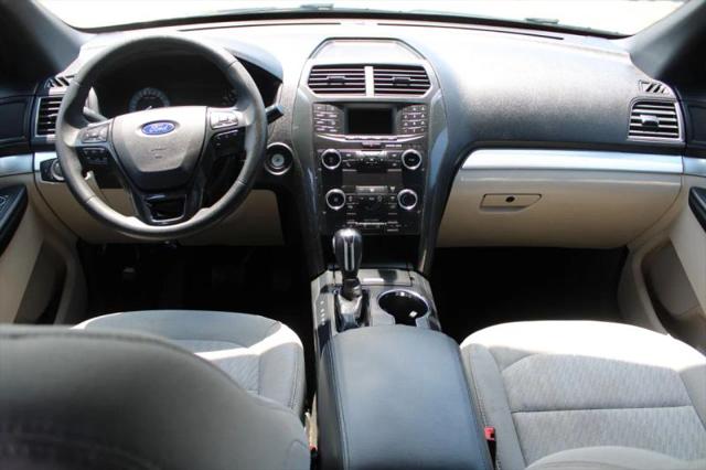 2018 Ford Explorer Base