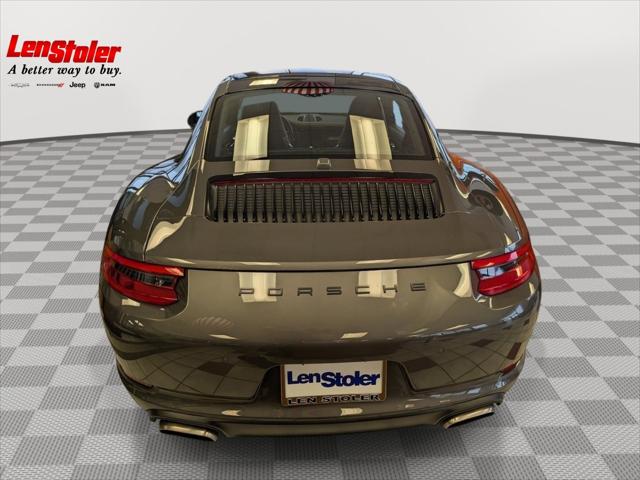 2017 Porsche 911 Carrera