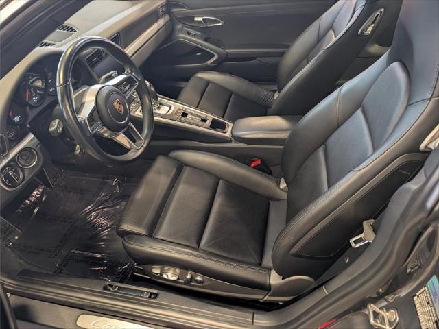2017 Porsche 911 Carrera