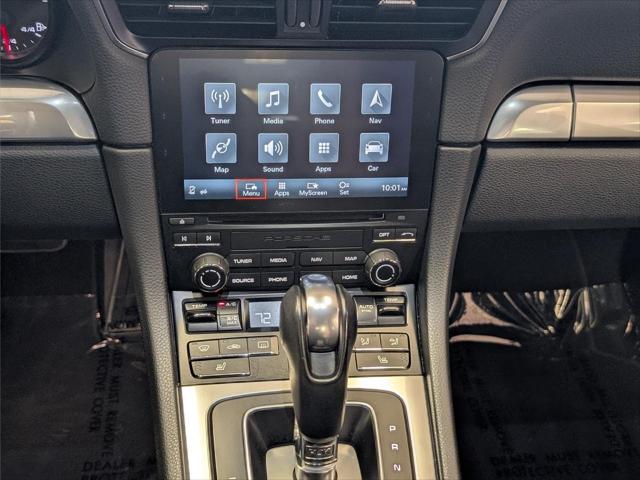 2017 Porsche 911 Carrera
