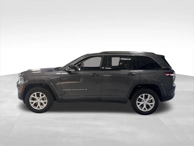 2022 Jeep Grand Cherokee Limited 4x4 2022 Jeep Grand Cherokee Limited 4x4