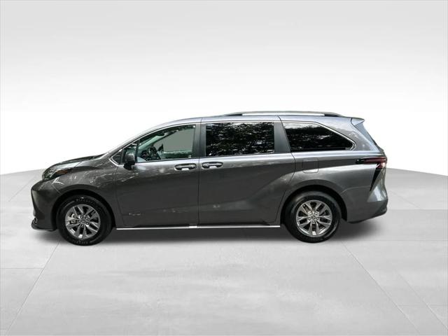 2024 Toyota Sienna XLE 2024 Toyota Sienna XLE
