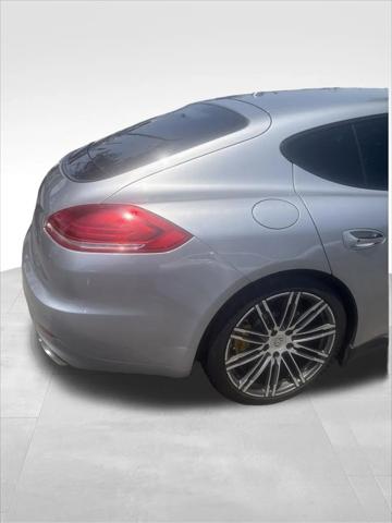 2015 Porsche Panamera Turbo