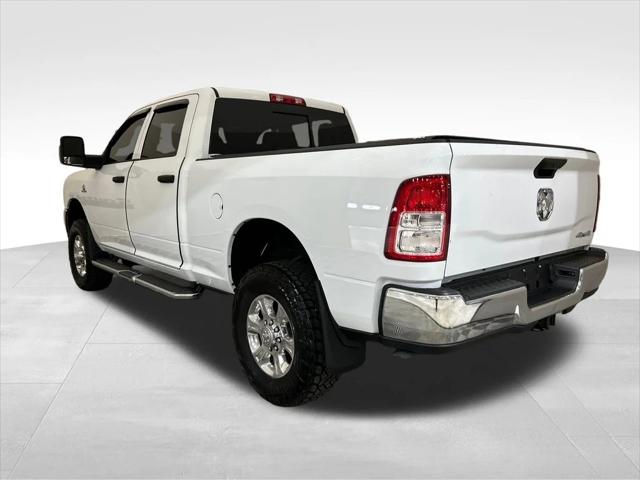 2024 RAM 2500 Tradesman Crew Cab 4x4 64 Box 2024 RAM 2500 Tradesman Crew Cab 4x4 64 Box