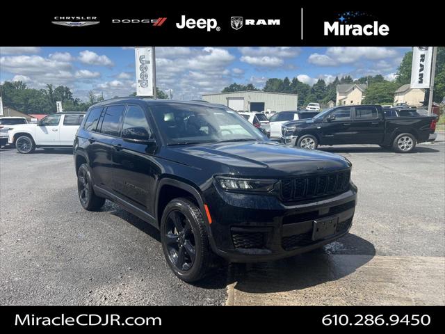 2023 Jeep Grand Cherokee L Altitude X 4x4 2023 Jeep Grand Cherokee L Altitude X 4x4