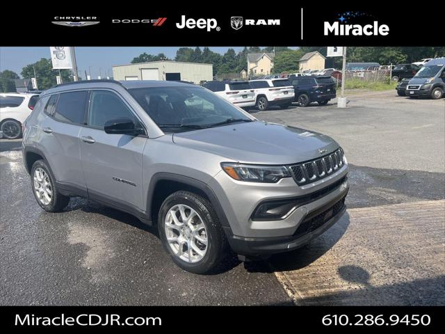 2023 Jeep Compass Latitude Lux FWD 2023 Jeep Compass Latitude Lux FWD
