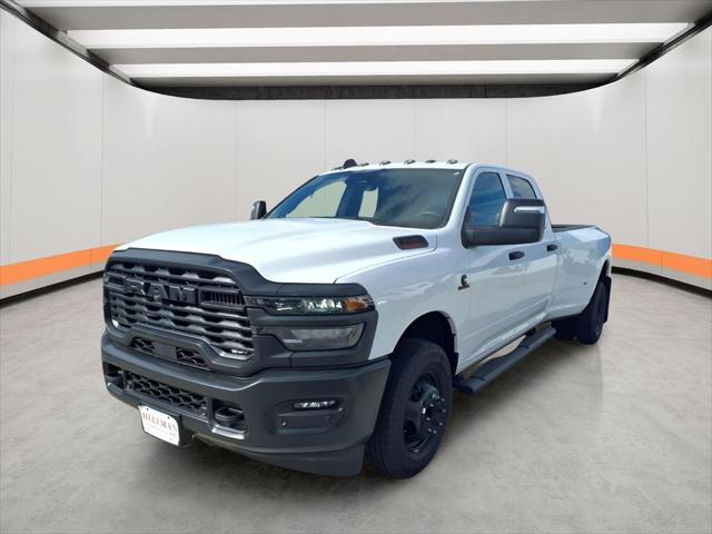 2026 RAM Ram 3500 RAM 3500 TRADESMAN CREW CAB 4X2 8 BOX