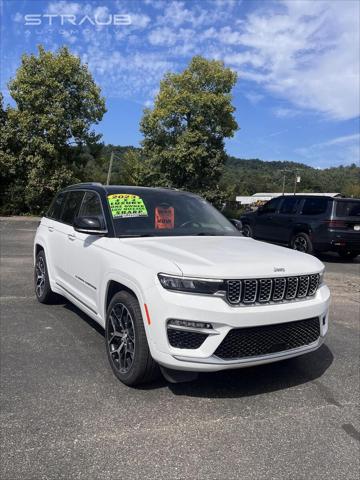 2023 Jeep Grand Cherokee Summit Reserve 4x4 2023 Jeep Grand Cherokee Summit Reserve 4x4