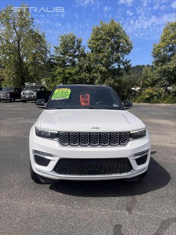 2023 Jeep Grand Cherokee Summit Reserve 4x4 2023 Jeep Grand Cherokee Summit Reserve 4x4