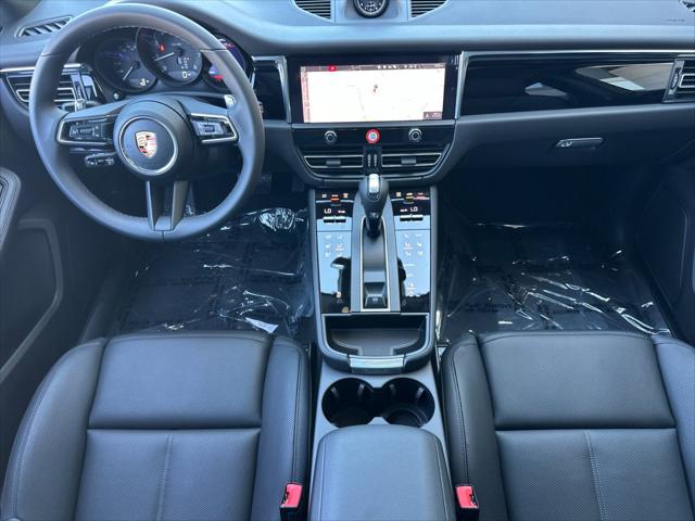 2026 Porsche Macan Unknown