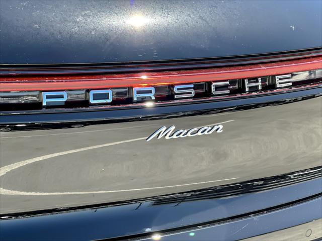 2026 Porsche Macan Unknown