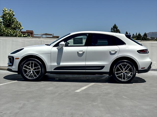 2026 Porsche Macan Unknown