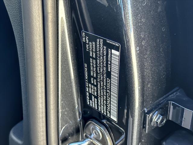 2026 Porsche Macan T